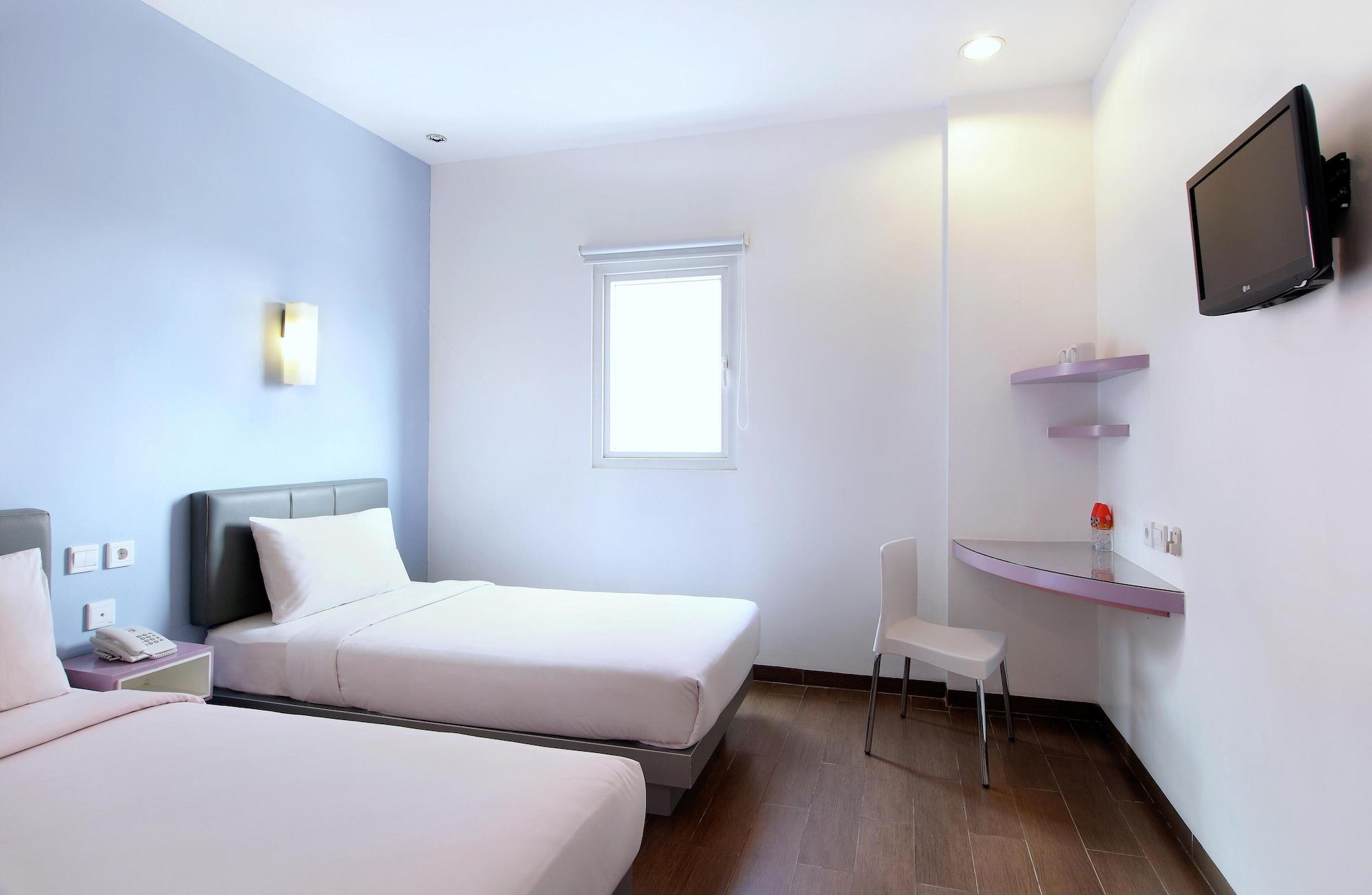 Amaris Hotel Banjar Банджармасин Экстерьер фото